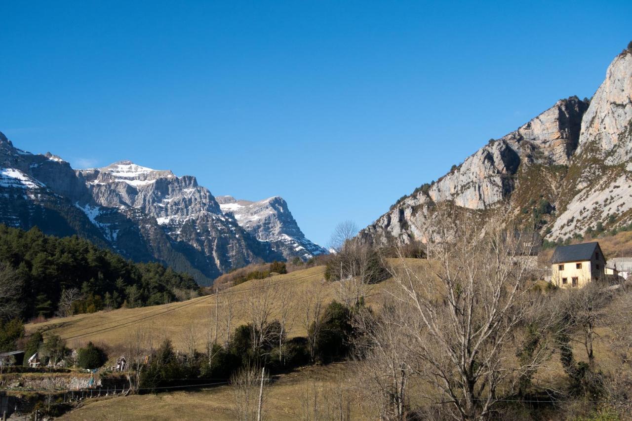 Balcon De Pineta Apartman Bielsa Kültér fotó
